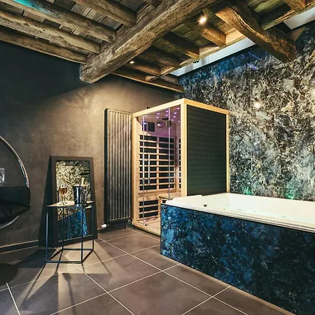 Historic Estate With Wellness In Normandy *